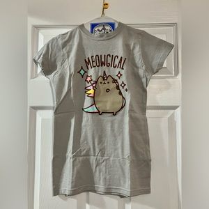 Pusheen “Meowgical” Graphic T - Size XS - NWT
